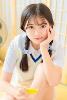 高傲女教师被持续侵犯